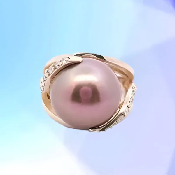 Celebrate June Birthdays with Pearl The Birthstone of June!